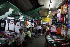 Pratunam Shopping Market in Bangkok