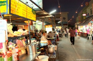 Bangkok and Beyond Food & Cooking Tour - Local Street Food