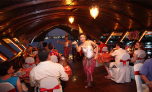 LoyKrathongDinnerCruise