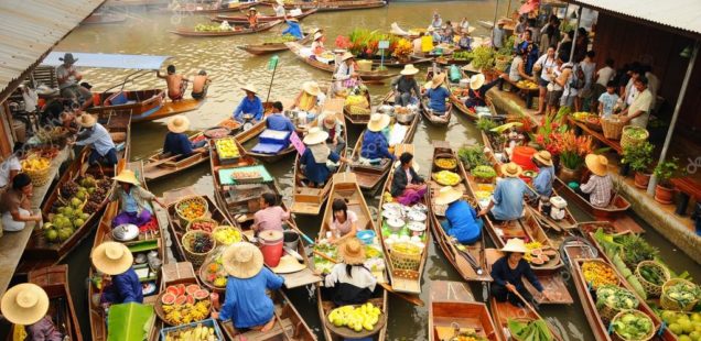 Maeklong Railway Market